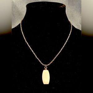 Liz Claiborne Vintage Pendant Dangle Drop Cream Color Necklace